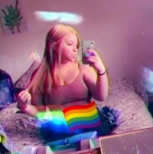 Meet your Posher, Laci